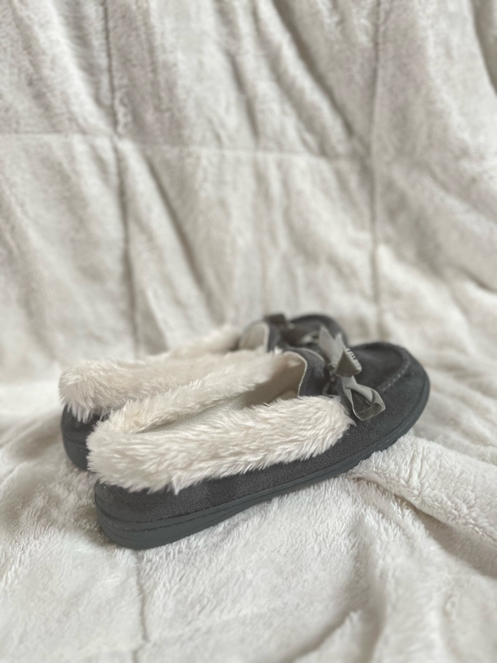 Jessica Simpson Gray Faux-Fur Lined Slip-On Shoes